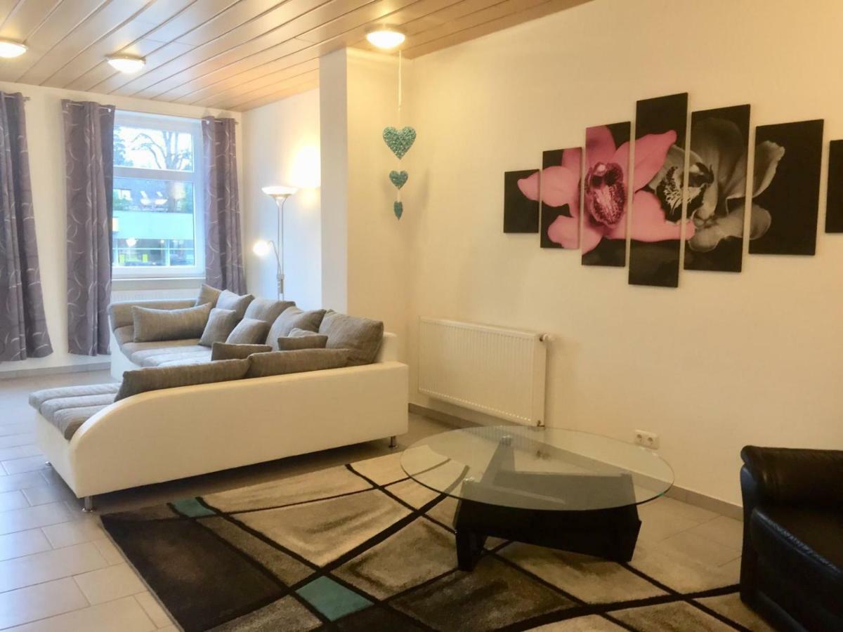 Ferienwohnung Im Zentrum Bad Schwartau Εξωτερικό φωτογραφία
